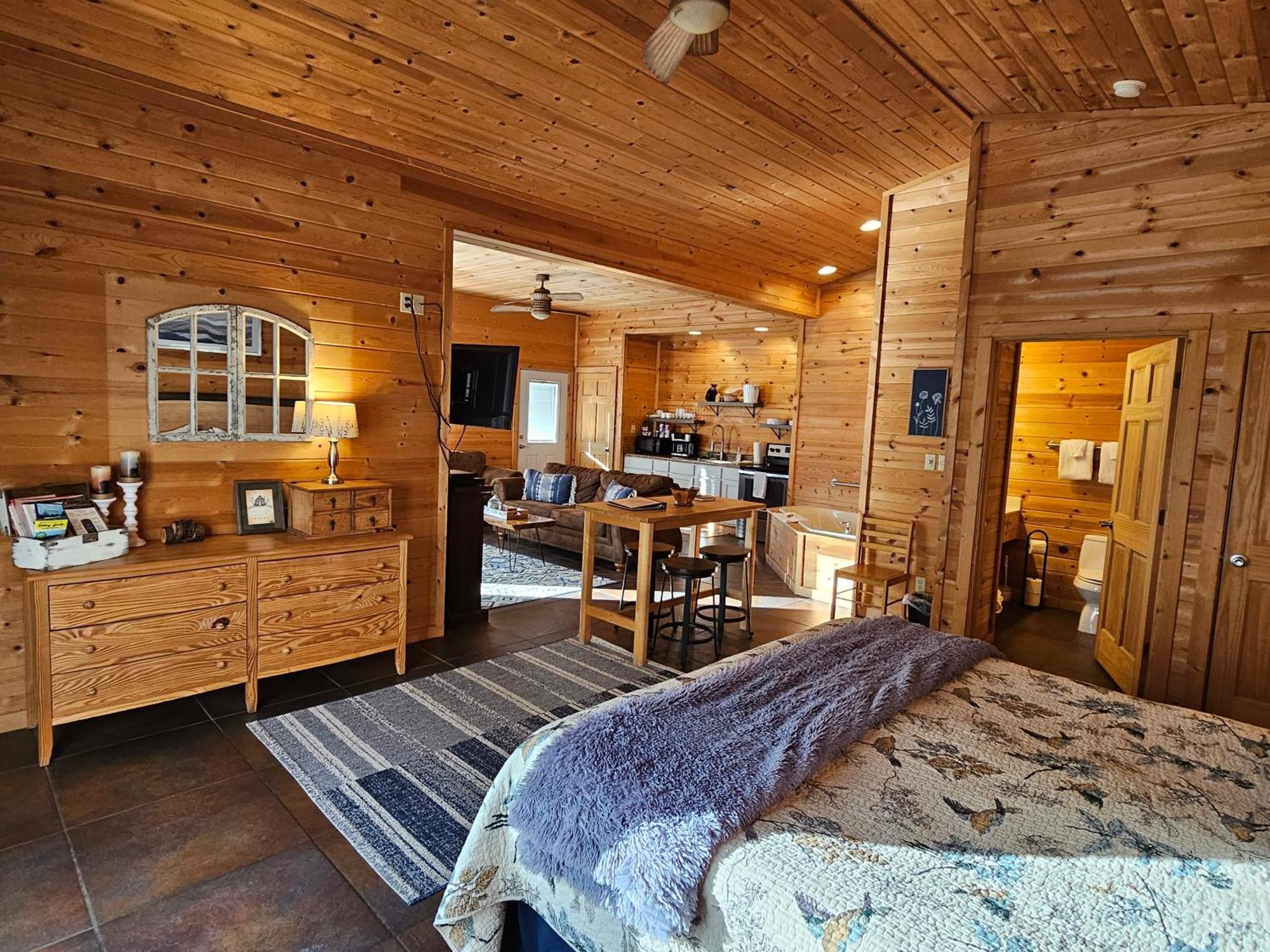5 Min To Beaver Lake-King Bed-Fire Pit-Jetted Tub #3 ユリーカ・スプリングス エクステリア 写真
